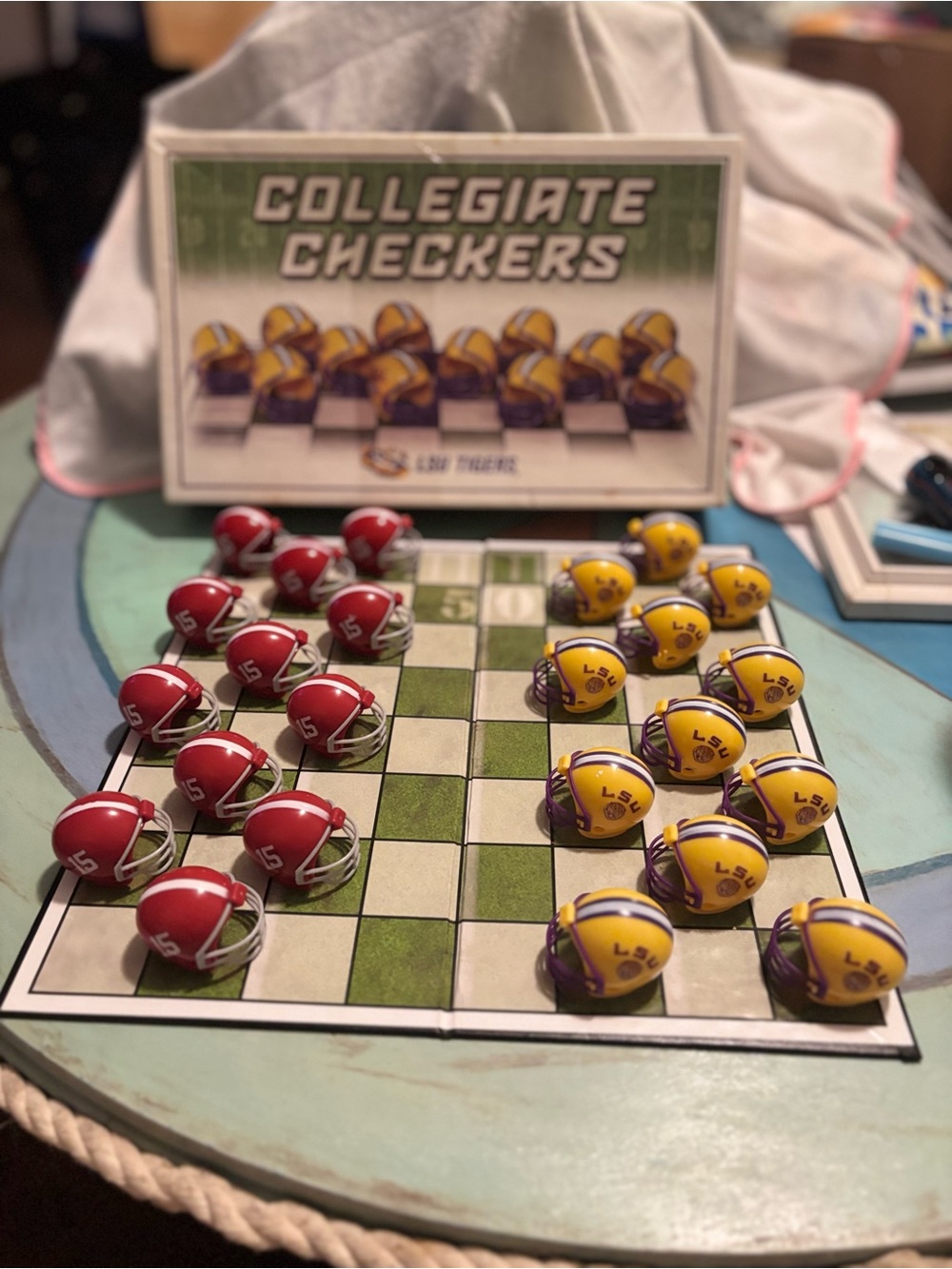 RARE LSU
TIGERS
COLLEGIATE CHECKERS... - Picture 3 of 4